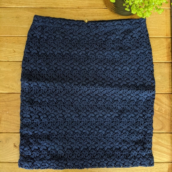 Forever 21 Dresses & Skirts - Forever 21 navy lace mini skirt